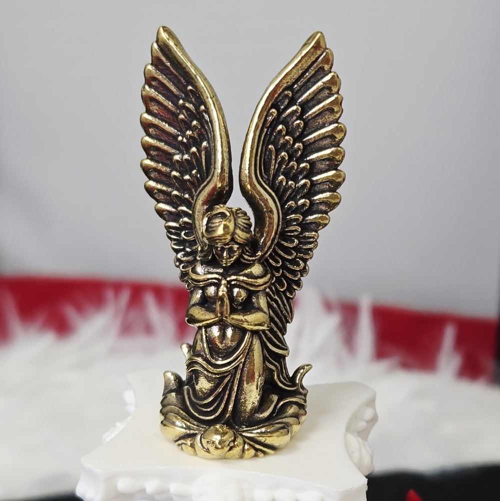 Mini Guardian Angel Statue Antique Brass Muse Prayer Angel Figurine Desk Decor